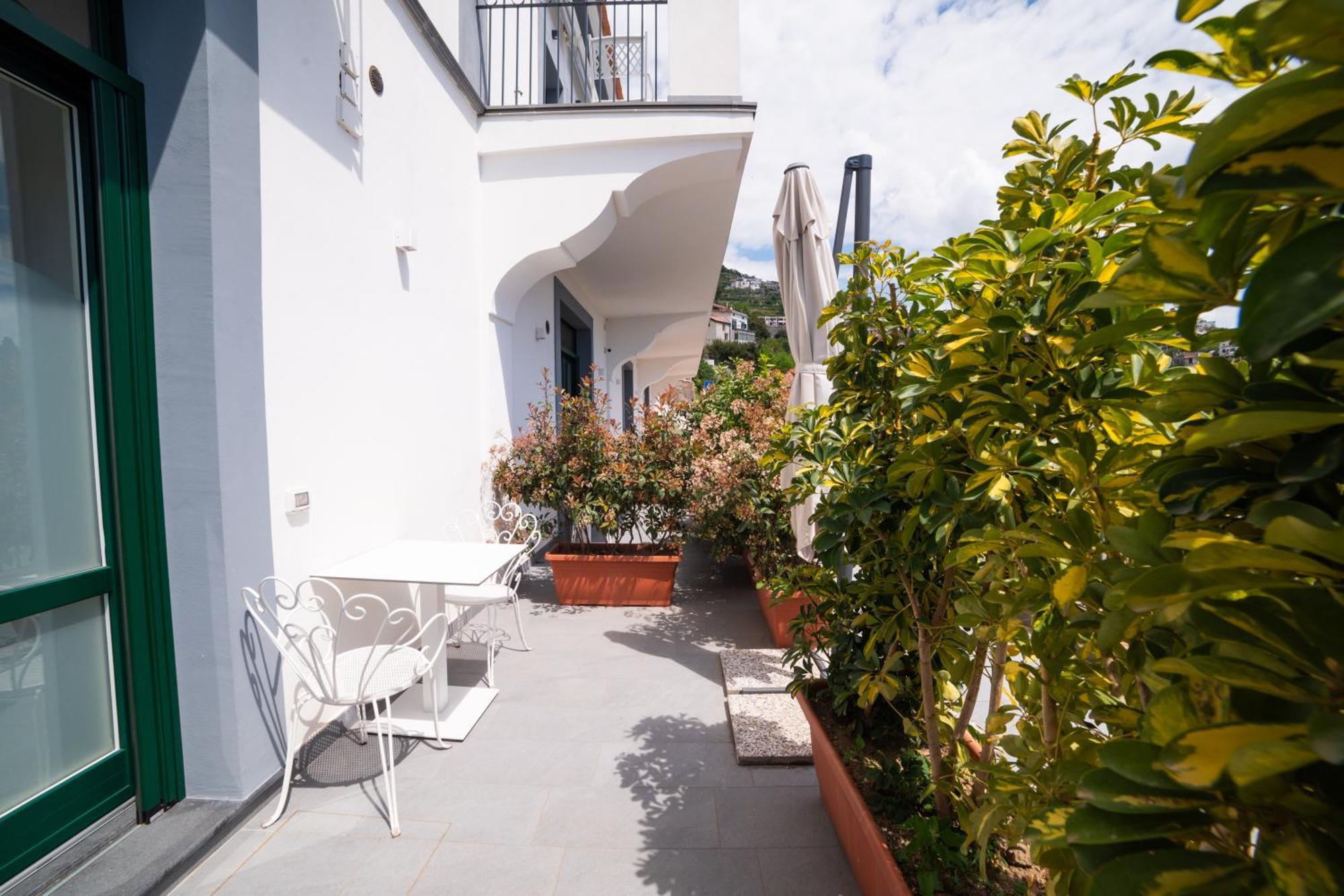 Suites In The Amalfi Coast - Guesthouse With Terrace Near Amalfi - Breathtaking View Of Ravello スカラ エクステリア 写真